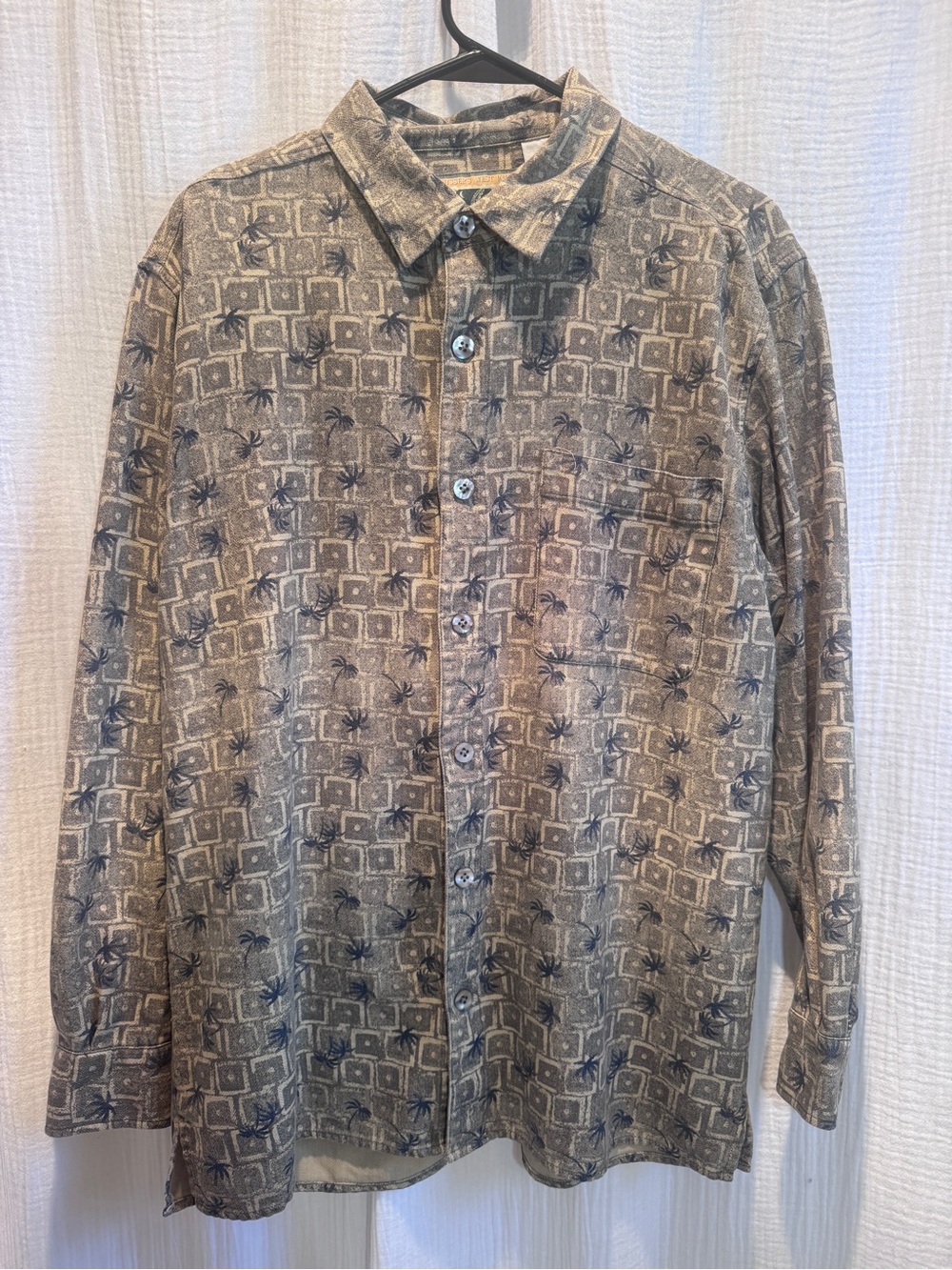 Pusser’s West Indies men’s long sleeve shirt